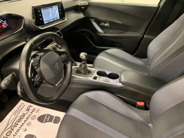 PEUGEOT 2008 usata, con Climatizzatore