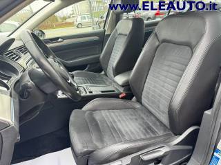 VOLKSWAGEN Passat usata, con Interni in pelle