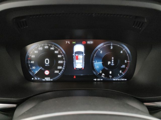 VOLVO XC60 usata, con Controllo trazione