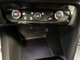 OPEL Corsa usata, con Servosterzo