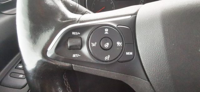 OPEL Combo Life usata, con Apple CarPlay