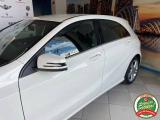 MERCEDES-BENZ A 180 usata, con Sistema di navigazione