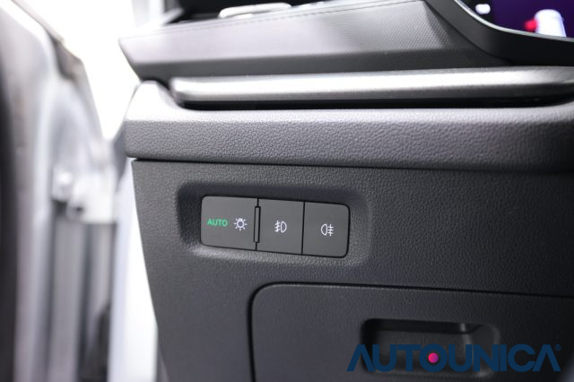 SKODA Octavia usata, con Volante multifunzione