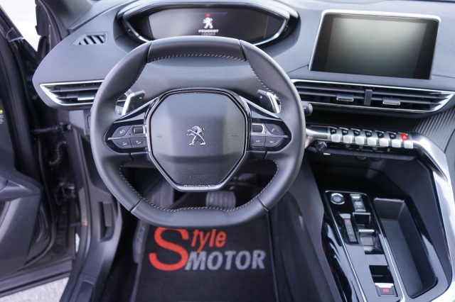 PEUGEOT 3008 usata, con Autoradio