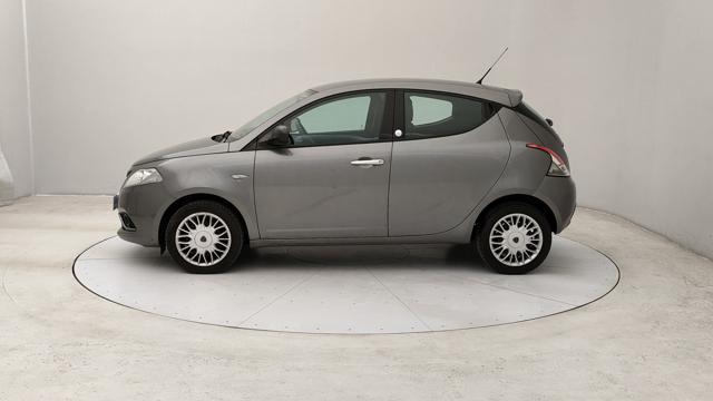 LANCIA Ypsilon usata, con Airbag