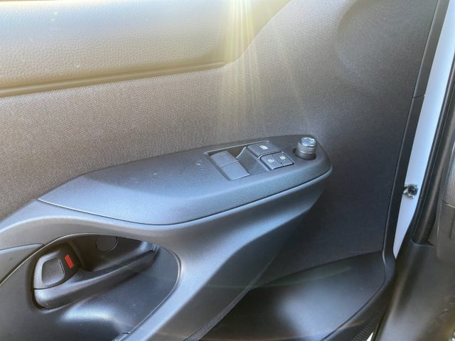 MAZDA 2 usata, con Riconoscimento dei segnali stradali