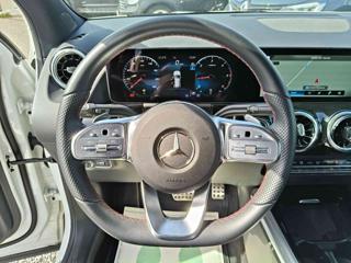 MERCEDES-BENZ GLA 180 usata, con Boardcomputer