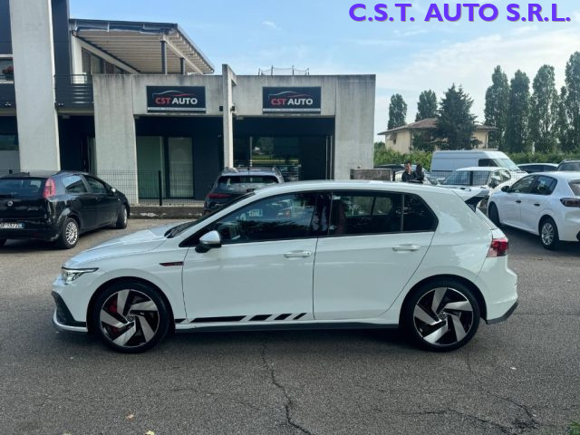VOLKSWAGEN Golf usata, con Boardcomputer