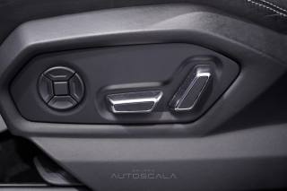 LAMBORGHINI Urus usata, con Touch screen