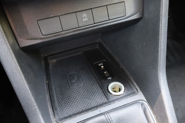 VOLKSWAGEN Caddy usata, con Airbag testa