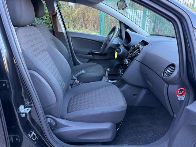 OPEL Corsa usata, con ESP