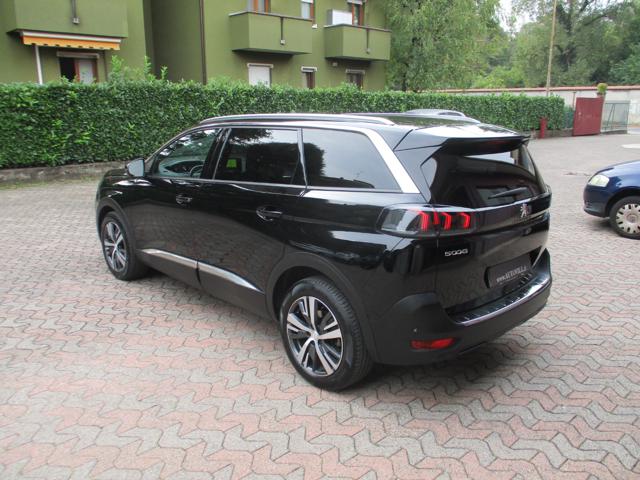 PEUGEOT 5008 usata, con Airbag Passeggero