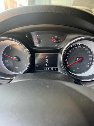 OPEL Astra usata, con Autoradio