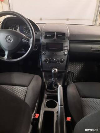 MERCEDES-BENZ A 160 usata, con Airbag