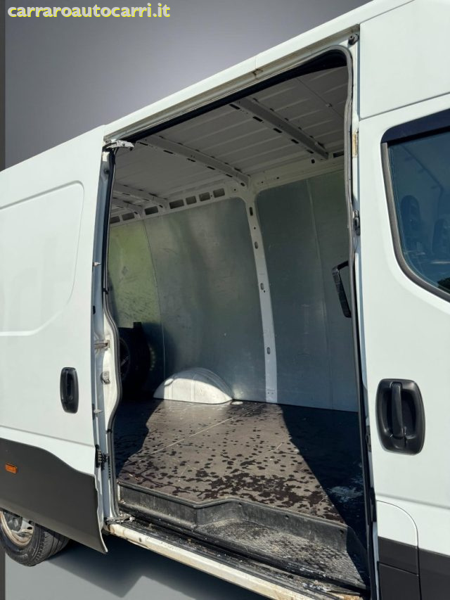 IVECO Daily usata 39