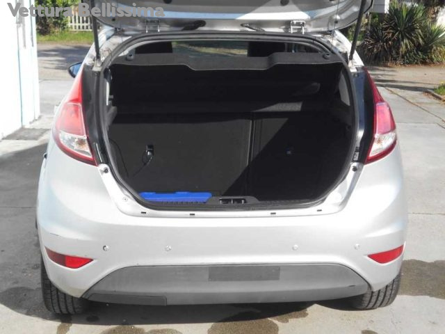 FORD Fiesta usata, con ESP