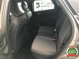 RENAULT Captur usata, con Volante in pelle