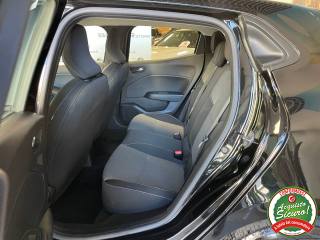 RENAULT Clio usata, con Park Distance Control