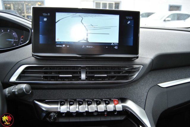 PEUGEOT 3008 usata, con Sistema di navigazione