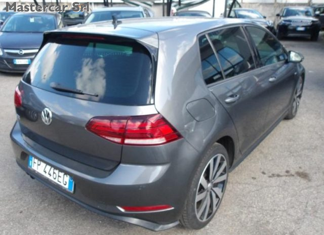 VOLKSWAGEN Golf usata, con Alzacristalli elettrici