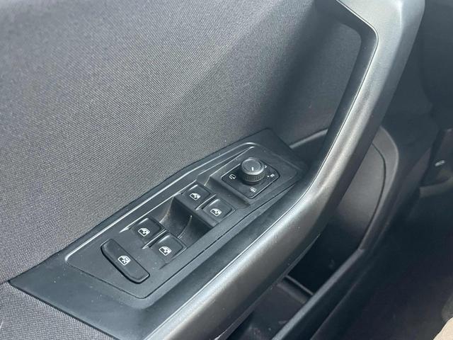 VOLKSWAGEN T-Roc usata 21