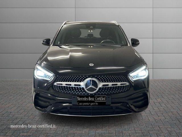 MERCEDES-BENZ GLA 180 usata, con Airbag laterali