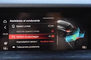 ALFA ROMEO Stelvio usata, con Luci diurne LED