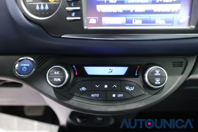 TOYOTA Yaris usata, con Start/Stop Automatico