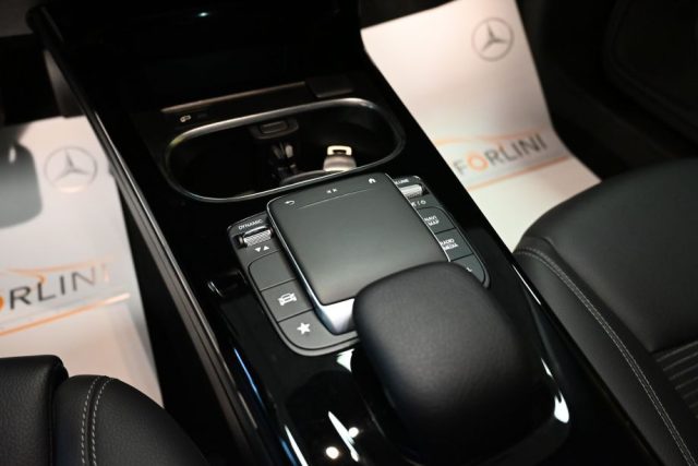 MERCEDES-BENZ CLA 250 usata 54