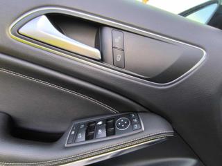 MERCEDES-BENZ A 180 usata, con Airbag testa