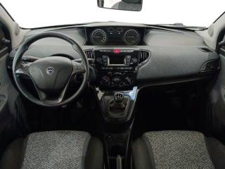 LANCIA Ypsilon usata, con ESP
