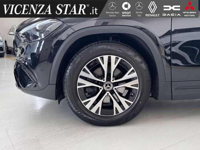 MERCEDES-BENZ GLA 180 usata, con Alzacristalli elettrici