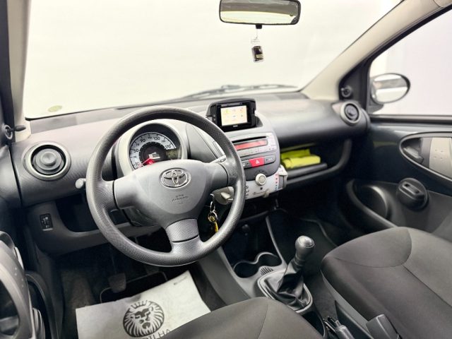 TOYOTA Aygo usata, con USB