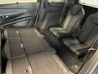 PEUGEOT 5008 usata, con Fari Xenon