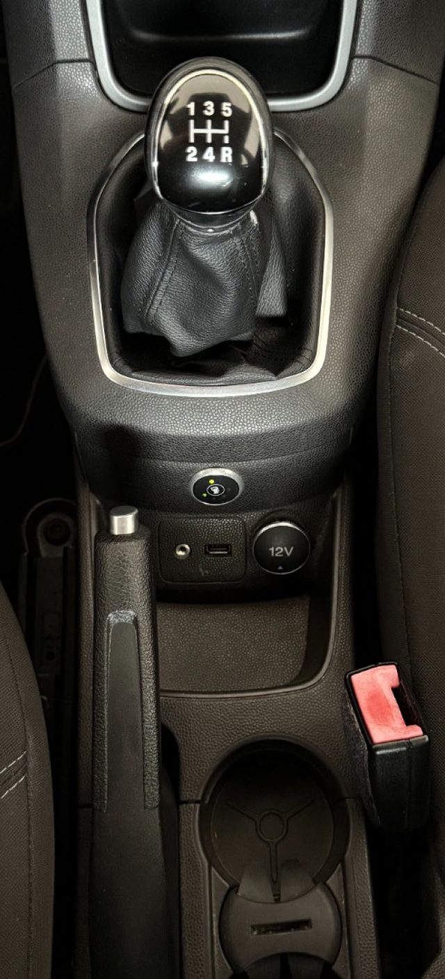 FORD Fiesta usata 19