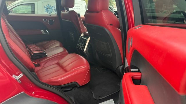 LAND ROVER Range Rover Sport usata, con Interni in pelle