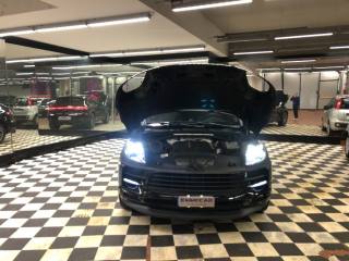 PORSCHE Macan usata, con Frenata d