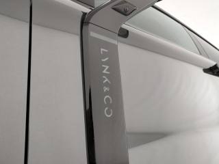 LYNK & CO 08 usata, con Telecamera per parcheggio assistito