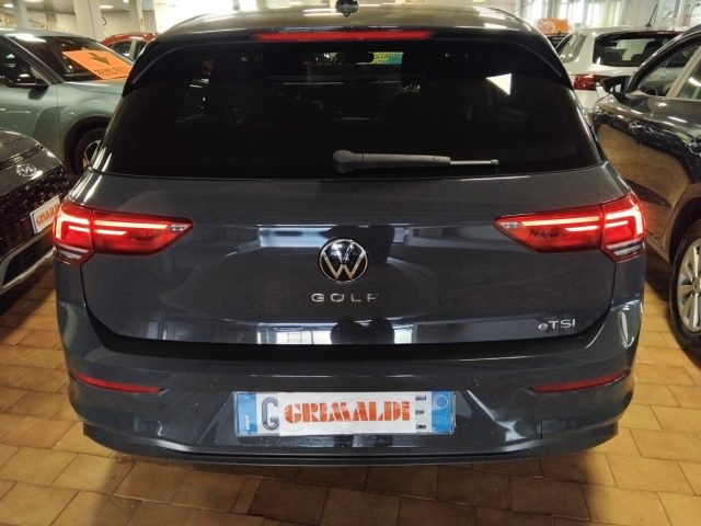 VOLKSWAGEN Golf usata, con Autoradio