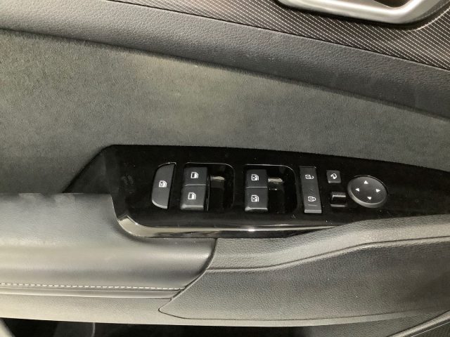 KIA Sportage usata, con Autoradio digitale