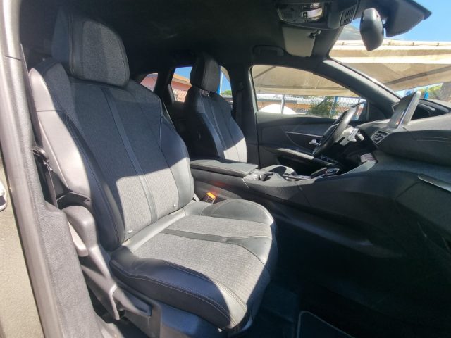 PEUGEOT 3008 usata, con Park Distance Control