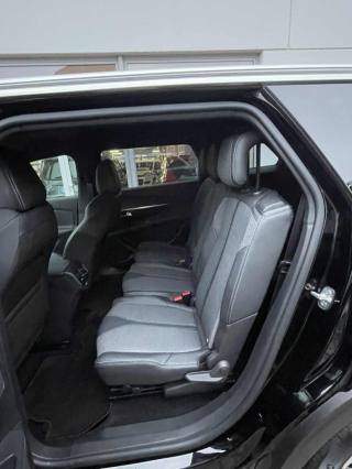 PEUGEOT 5008 usata, con Climatizzatore