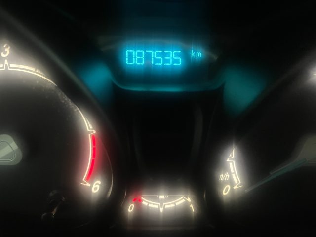 FORD Transit Courier usata, con Luci diurne