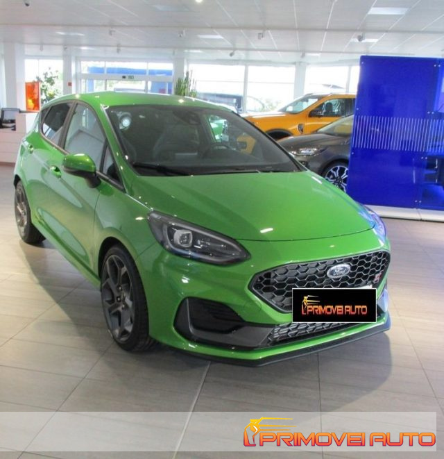 FORD Fiesta usata, con Autoradio