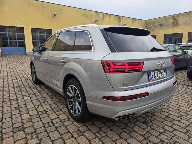 AUDI Q7 usata, con Airbag