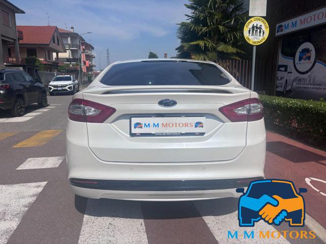 FORD Mondeo usata, con Autoradio