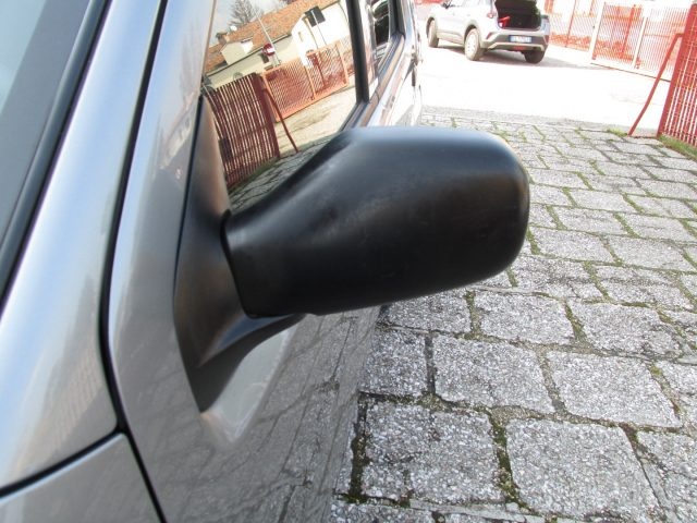 SUZUKI Ignis usata 43