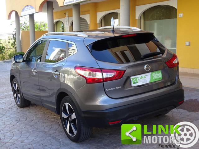 NISSAN Qashqai usata, con Autoradio