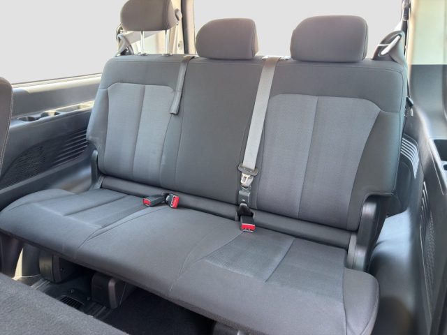 HYUNDAI Staria usata 11
