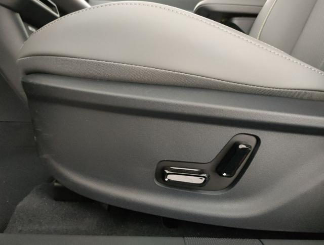 LYNK & CO 02 usata, con Interni in pelle